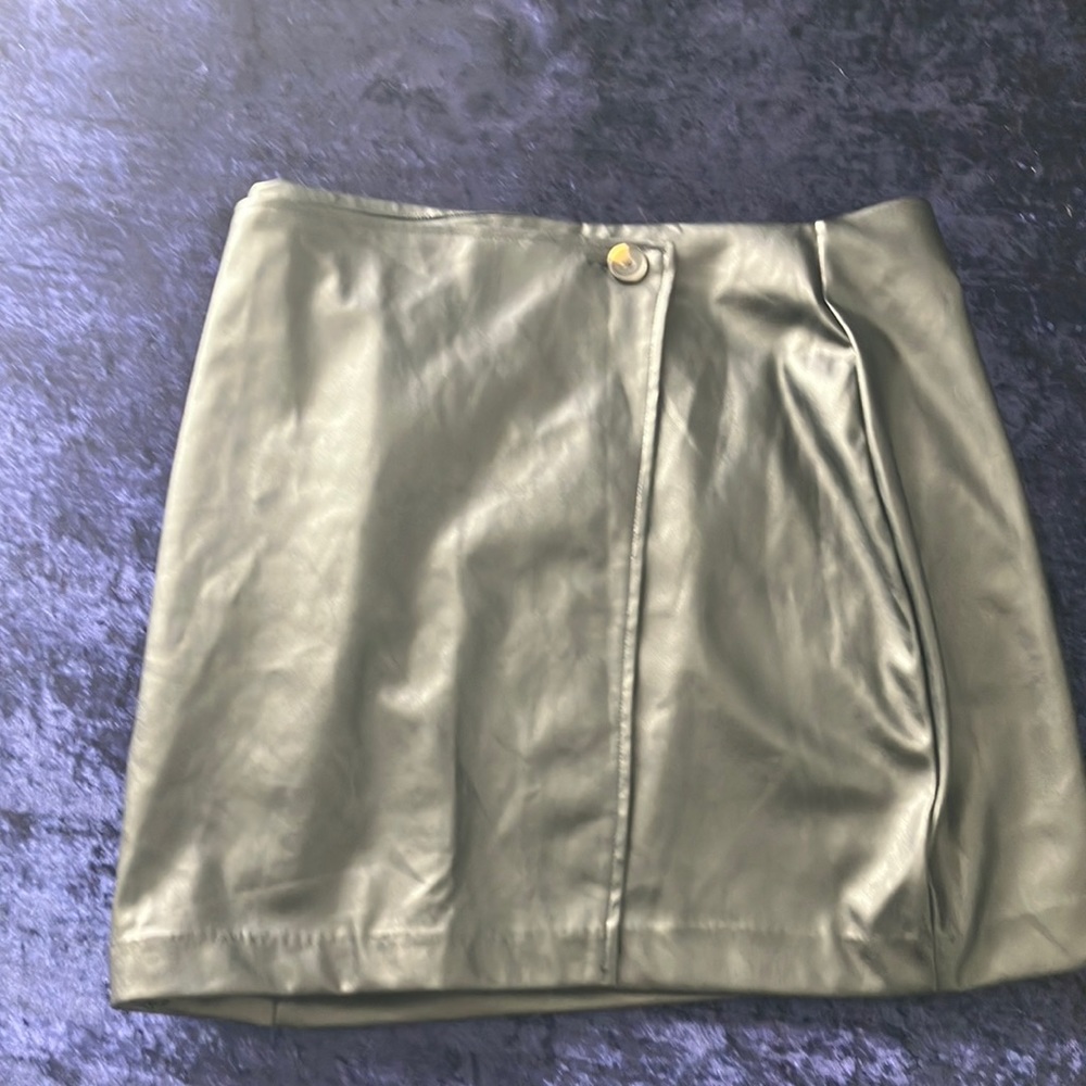 Black Leather Mini Skirt Women’s M